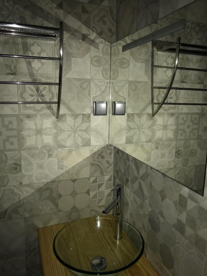 Wood Steel & Glass * Marinha Grande